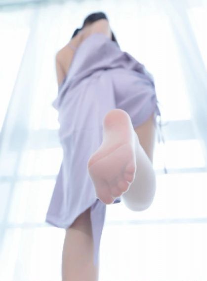 男人艹b的女人图片_BD英语电影完整版