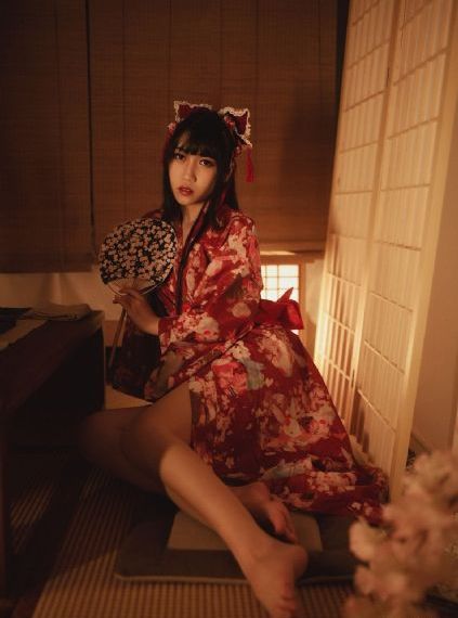 欧美妈妈和孩子照片_蓝光高清迅雷在线观看