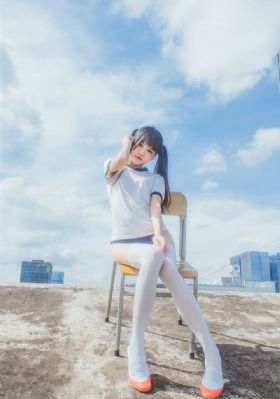 欧美小阿姨vlog_BD英语电影完整版